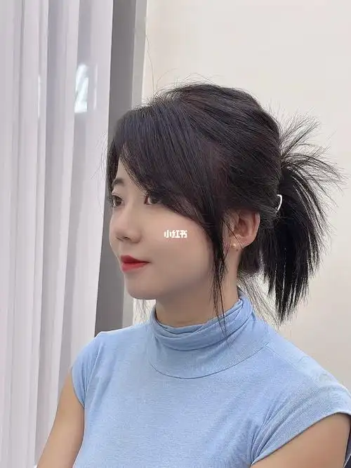 最美锁骨发可以扎可以披易打理