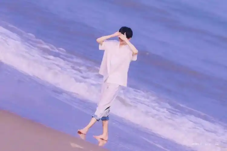 一起来回顾一下海边的小马吧#笔记灵感这个夏天 会如你所愿#马嘉祺