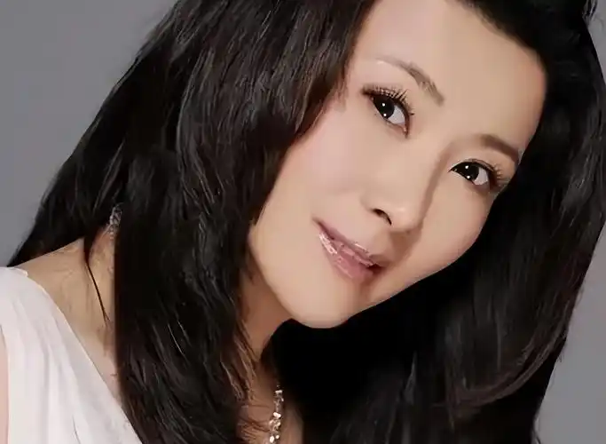 59岁演员王静:长得漂亮戏也好,做人低调且不张扬,追求平淡生活