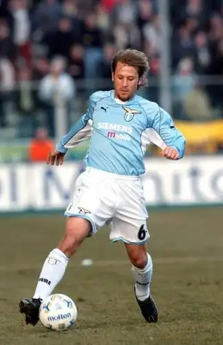 离开瓦伦后悔么?门迭塔不谈拉齐奥,说有机会去巴萨不可能犹豫