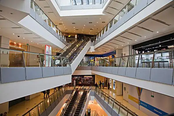 北京市海淀区中关村购物中心