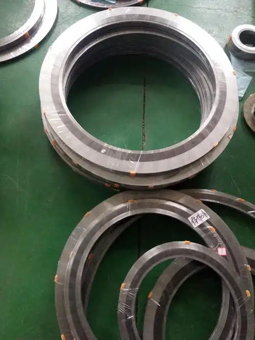 dn300大庆市高温高压增强金属缠绕垫片厂家供应