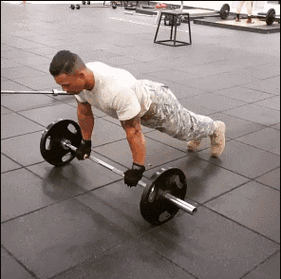 ▼他是这样练腰腹的▼核心力量爆表周围的人都看呆了他是这样练腿的▼