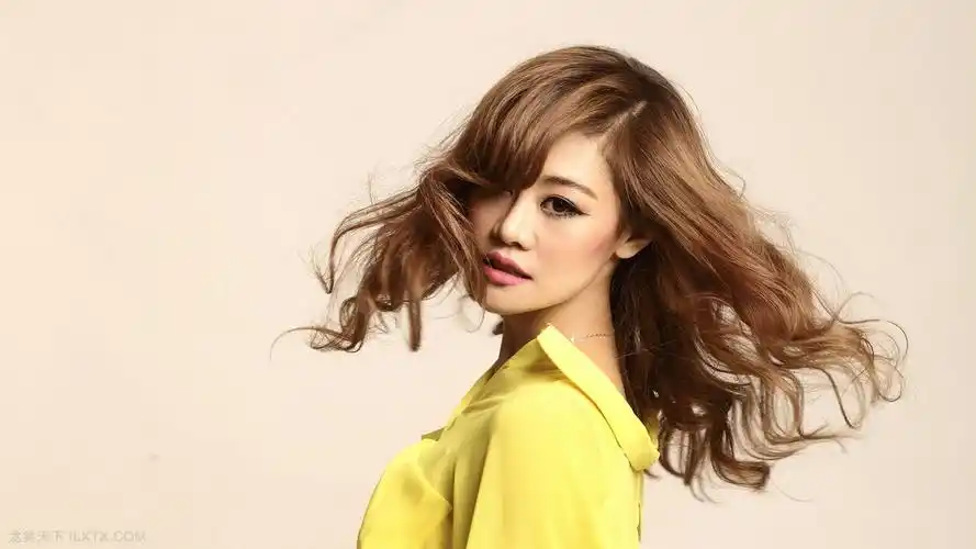 梦然 - 没有你陪伴真的好孤单