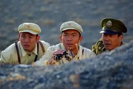 新疆军垦题材电视剧《化剑》正在央视一套播出,虽然是深夜十点档,收视