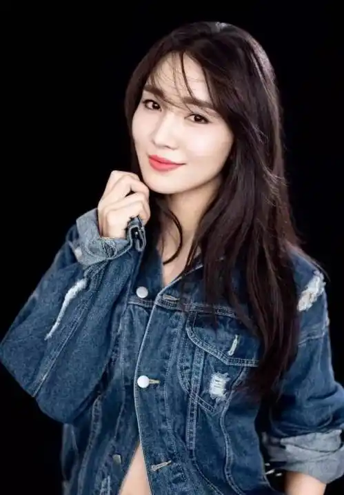 2009年7月6日,主演由徐庆东执导的警匪剧《重案六