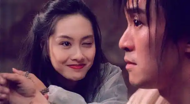 香港电影中的5个经典片段,展现女人的万千风情,至今无人超越!