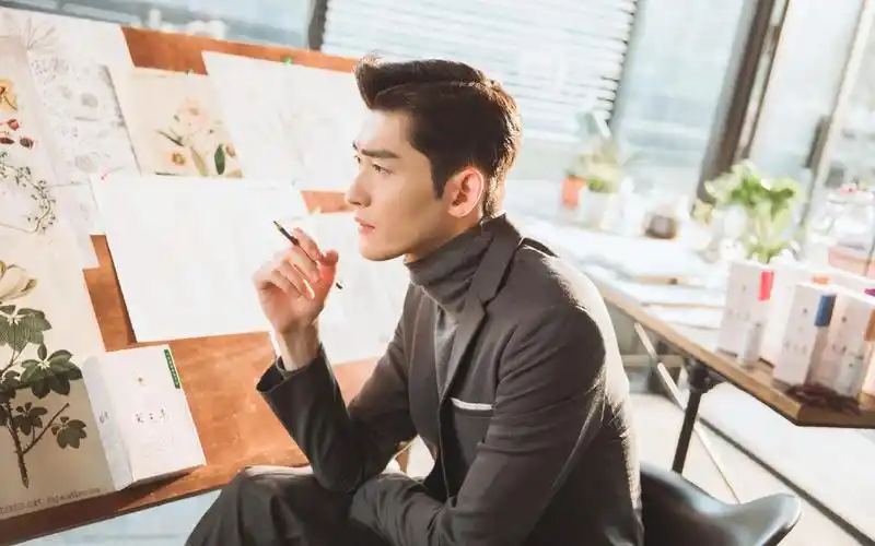 电脑壁纸 明星 大陆明星 帅气文艺男神张翰时尚西装个人魅力写真