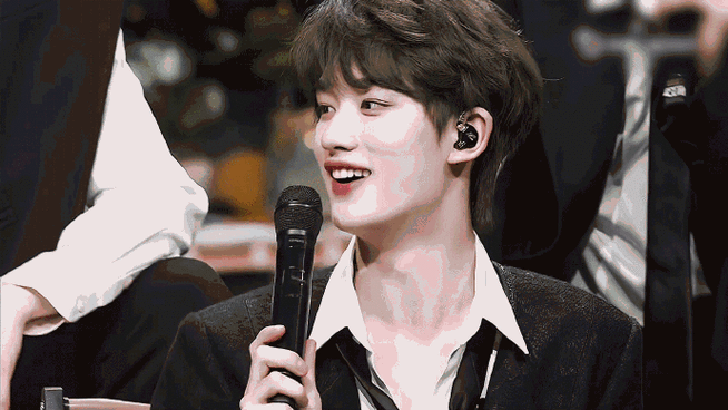 看看我们丁队的美貌    @时代少年团-丁程鑫  #丁程鑫