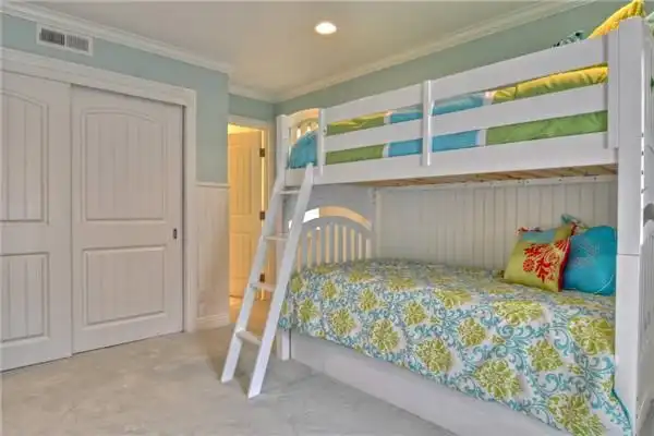 10款可隔开兄妹双人儿童房设计 家有两娃必备