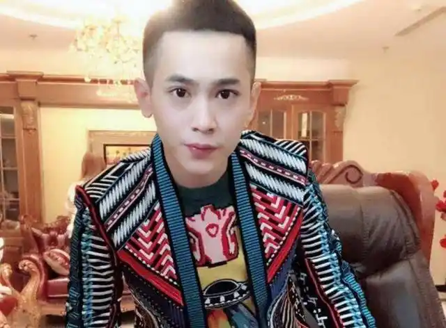 为维护公司利益,网红吴迪让家人退出平台,勒令徒弟停止"导流"