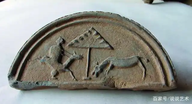 秦汉以后齐地瓦当的发展,文字瓦当的出现凸显自身特点