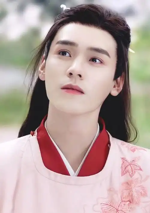 龚俊珂拉琪全球品牌代言人##粉上龚俊