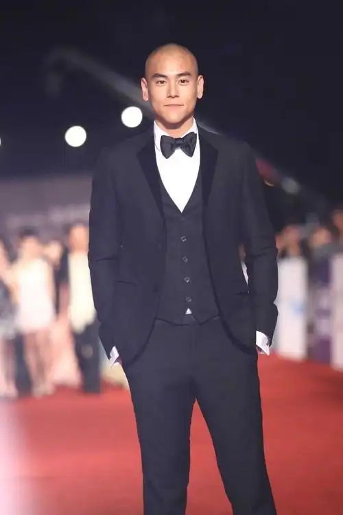 盘点两岸三地,5位光头造型魅力男神,每一位都是颜值标杆