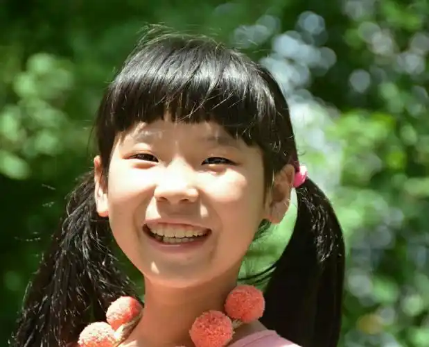 你开心的笑……在我眼中最美的