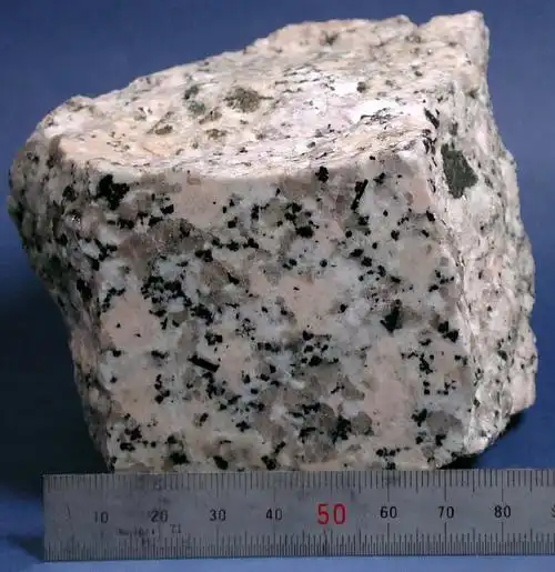 石头有哪些种类 带油性的石头有几类-诚智百科网