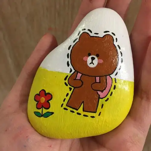 在石头上画画应该用什么画笔和颜料