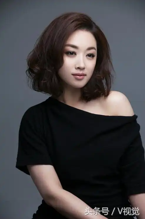 张蓓蓓在《傻春》中饰 赵素不(成年).孔琳在《傻春》中饰 赵素眠.