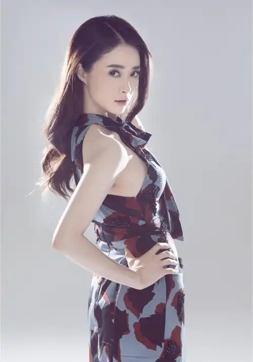 蒋欣(xin jiang) - 温婉可人才情横溢之美|明星写真_演艺_才华_工作