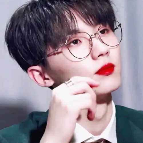 马嘉祺 · 眼镜杀手 ☆ · 禁二改 二传注明江鹤熙