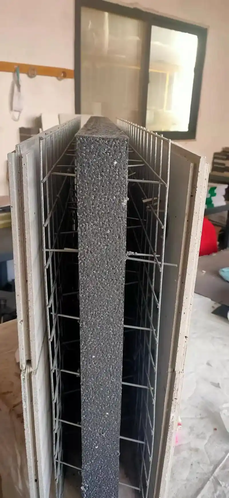 夹心泡沫板钢丝网架低能耗墙板厂家