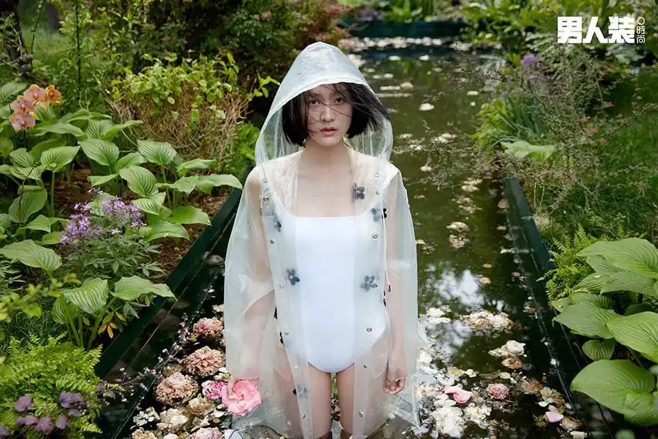 张雪迎男人装杂志写真图片16