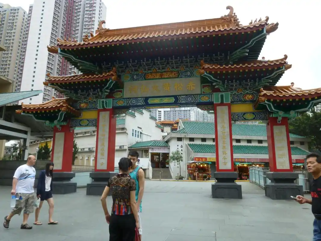 香港颇为灵验的寺庙,坐拥"世界第一"金像,距兰桂坊仅13公里