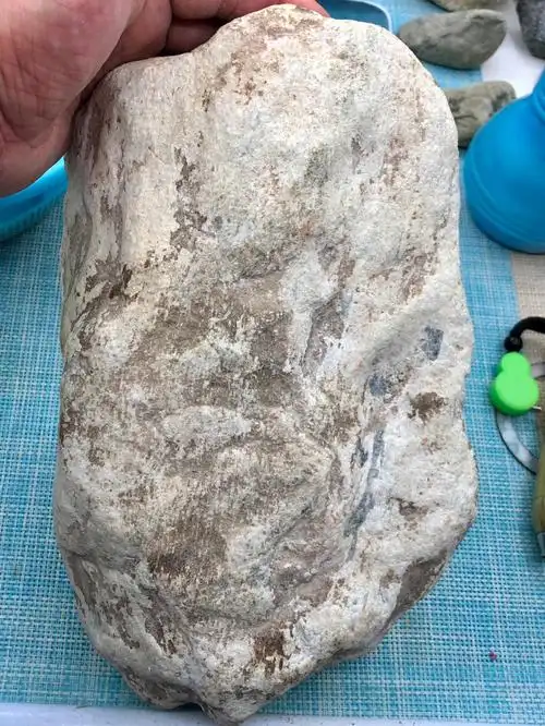 天然翡翠原石玉石毛料手镯料