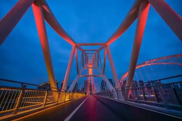 沈阳南京桥"亮"相,太炫酷了!|浑河|河桥_网易订阅