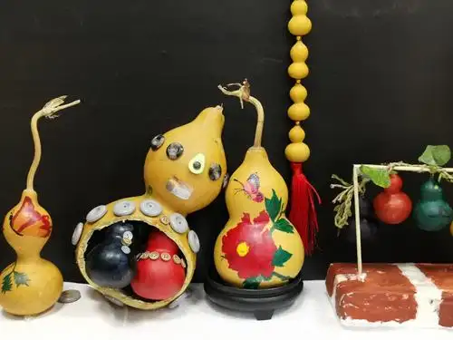 永昌小学葫芦创意美化作品展