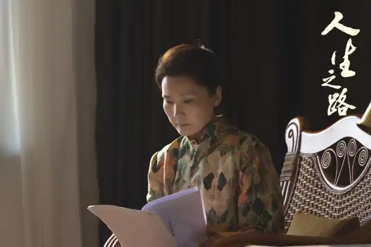 《人生之路》中的妈妈团:赵千紫演过甄嬛传,何赛飞上海话圈粉_腾讯