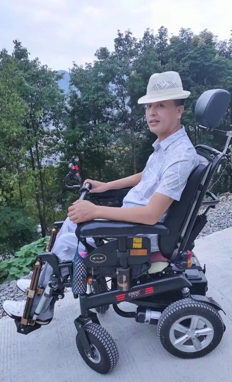 驻港老兵.人算不如天算,2010年退伍回来一年,本来前途一片