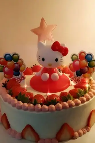 牵小牛逛街做的草莓戚风生日蛋糕