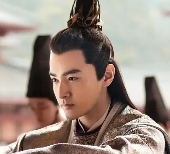 庆余年太子亲自出面一箭多雕挖林相挖范闲的背后