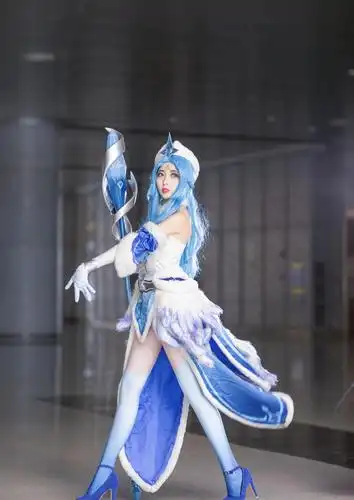 cos:王者荣耀-王昭君的冰雪之华和精灵公主