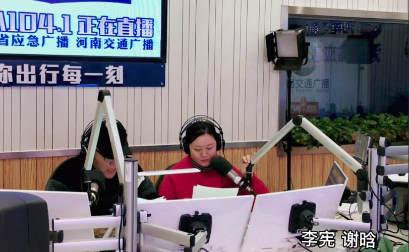 谢晗:想传递美好的生活. 朱佑龙:让大家出行更顺畅.