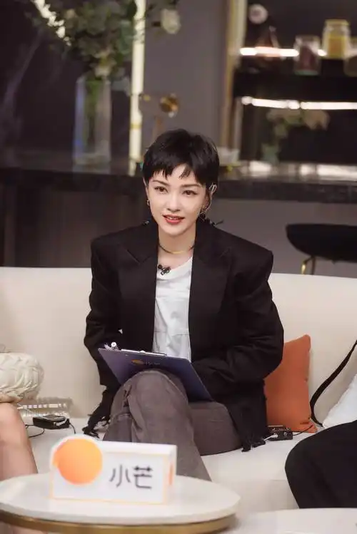 郭采洁《再见爱人》温情输出 线下巡演将在本周开启