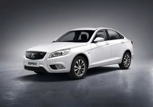 北汽新能源eu400正式上市补贴后1589万元续航460公里