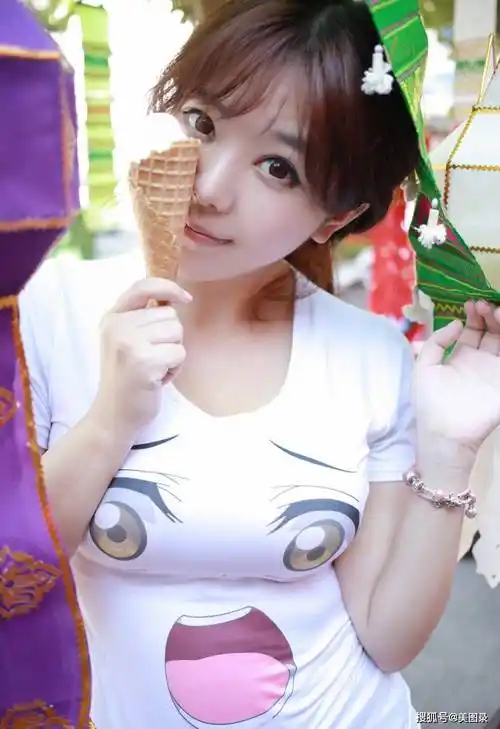 清纯美女刘飞儿faye户外