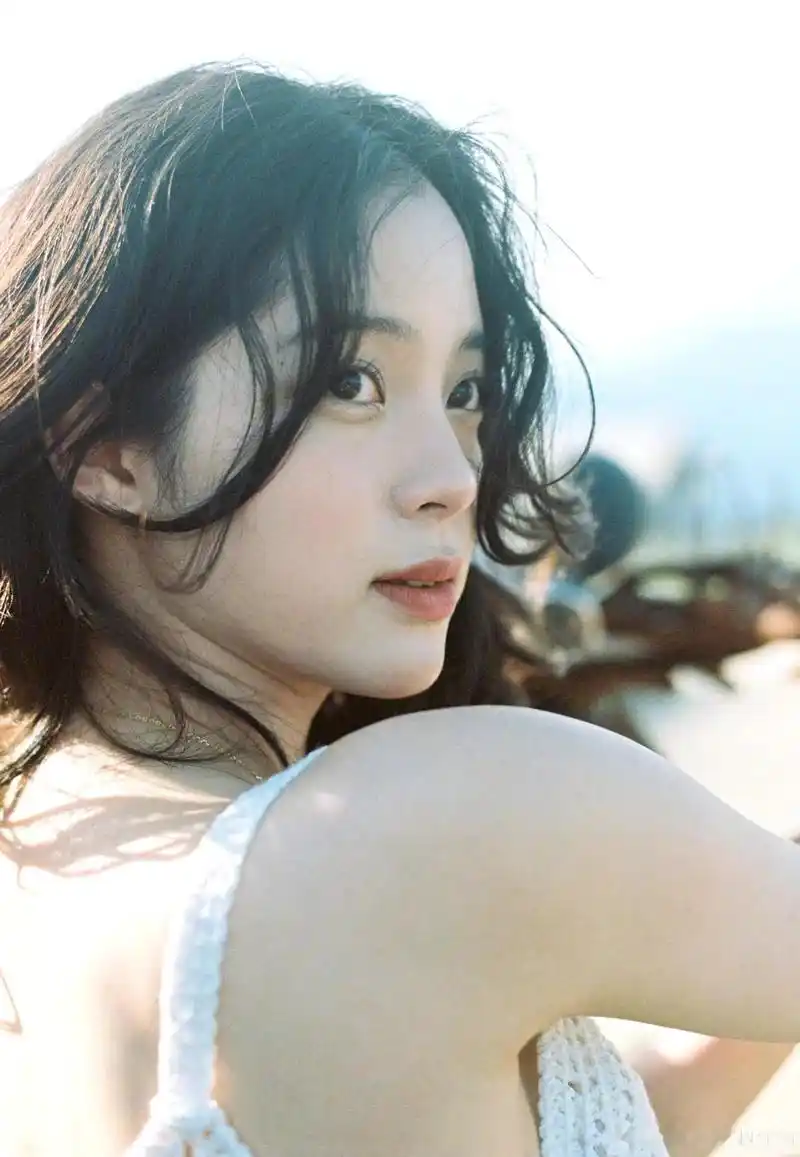 欧阳娜娜分享图片