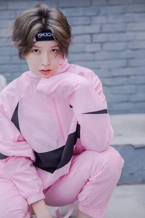 风险留意!李萌萌"张灯结彩"-第2张图片-玫红博客