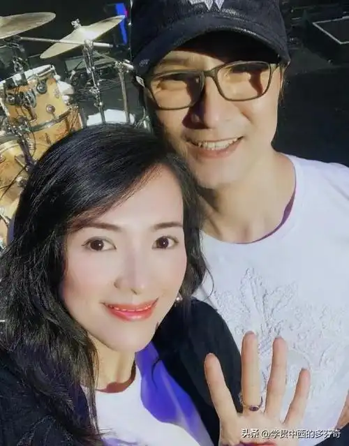 汪峰脱掉了他的内衣这次终于有人相信葛荟婕和康作如的话了