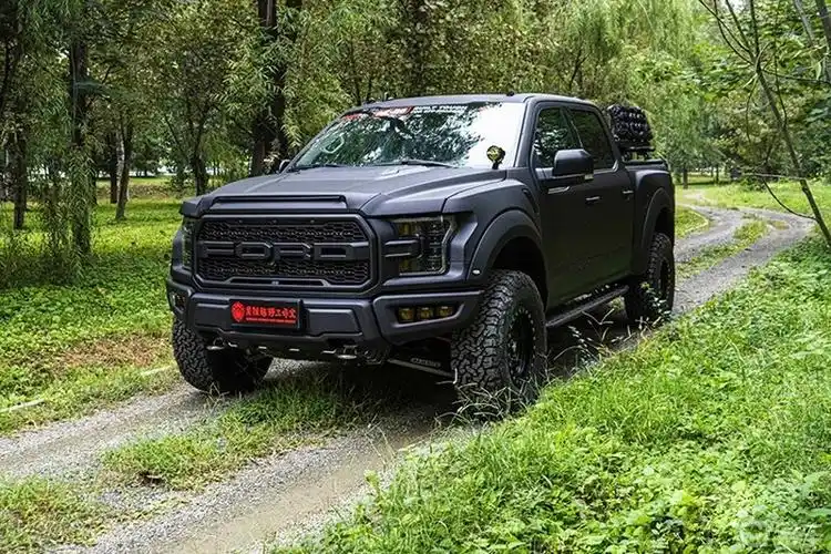 首台福特f150ltd改装猛禽外观整车定制喷涂车身防爆装甲漆效果