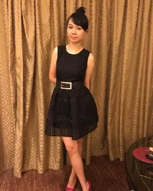 卓依婷其实没有死女儿正面照首次曝光