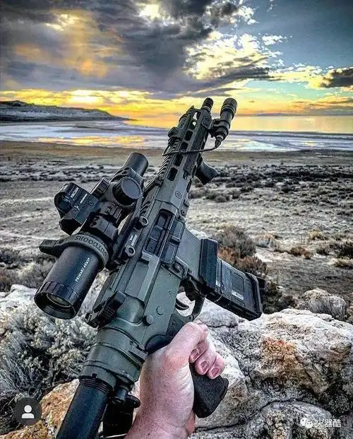 枪械美图欣赏让男人失去抵抗力的枪色艺术