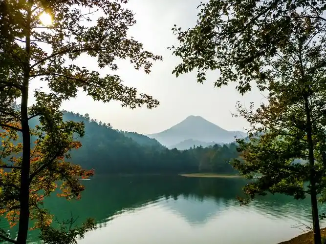 想在朋友圈秀出更专业的风景照片从扔掉美图秀秀开始