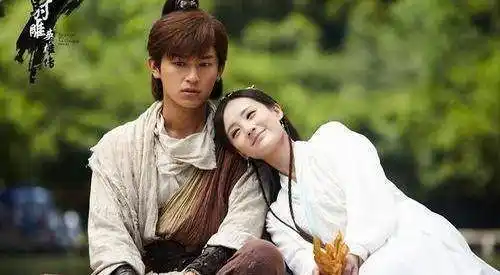 射雕中,黄药师为何要将黄蓉许配给欧阳克?