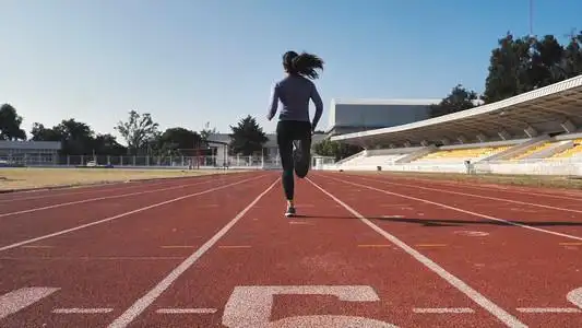 马拉松赛运动人物剪影企业vip免费下载夕阳下奔跑运动的摄影图个人vip