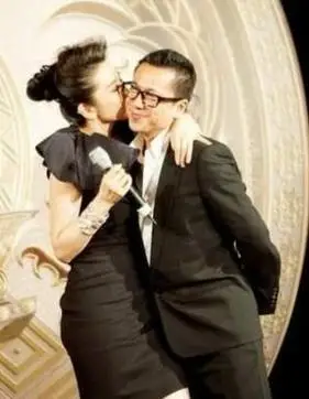 霍思燕从香港归来,王中磊便频频带她穿梭于内地各大酒会与应酬场合