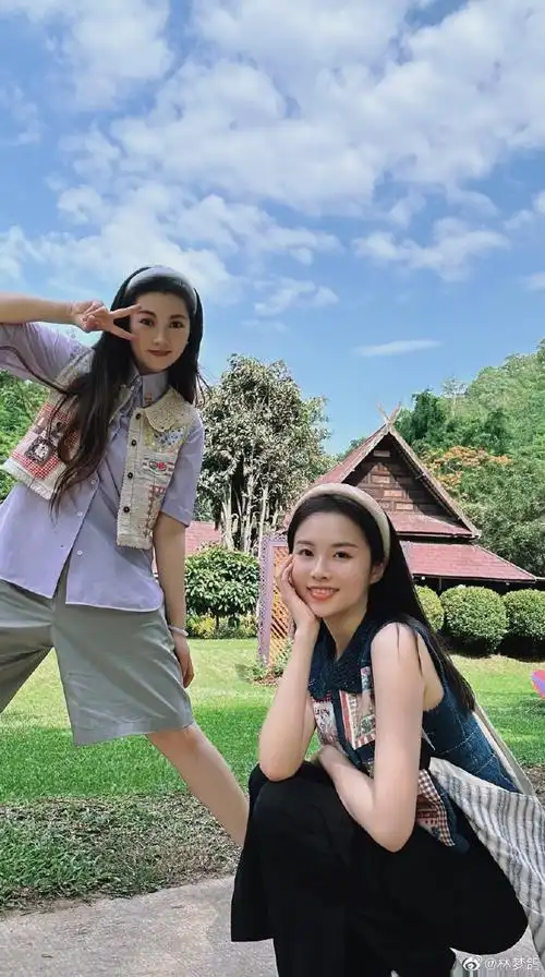 姐妹拍照姿势大合集,也适用于情侣出片去旅游不知道怎么双人合照的,快